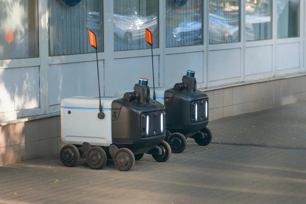 Serve Robotics Grew Its Second-Quarter Revenue by 400%, but This Shocking News Sent Its Stock Plunging Serve Robotics Grew Its Second-Quarter Revenue by 400%, but This Shocking News Sent Its Stock Plunging