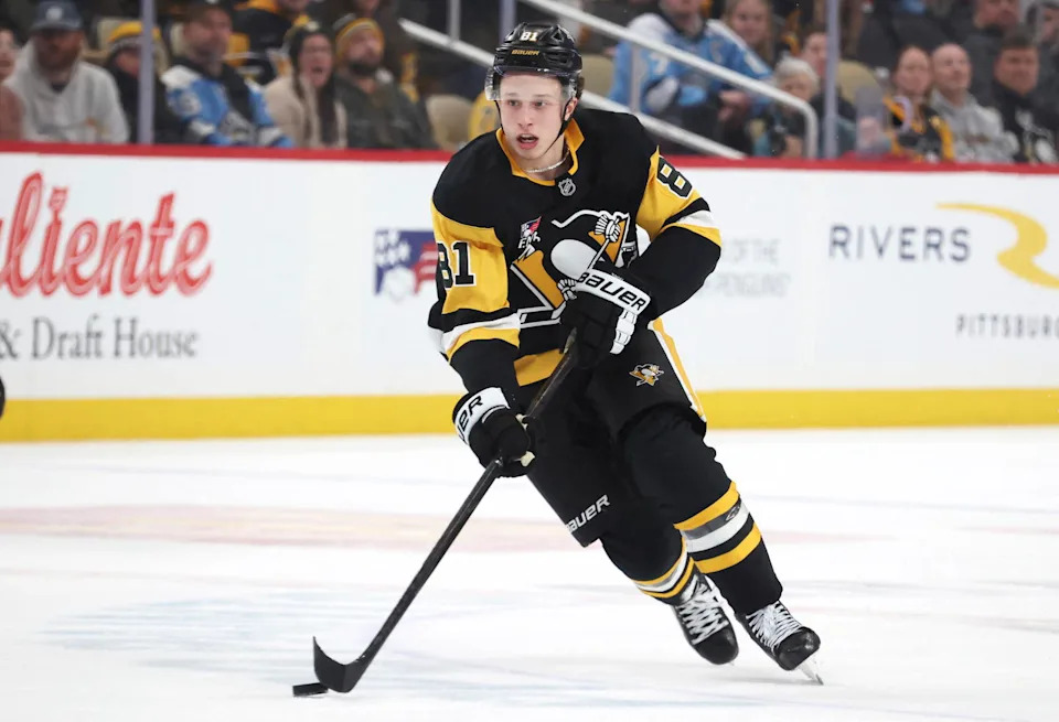 How Should Penguins Weaponize Center Depth This Season?