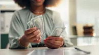 How much interest will an HYSA earn by 2027?