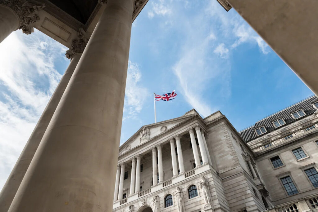 U.S. debt tops $40 trillion. How soaring federal debt affects you personally. U.S. debt tops $40 trillion. How soaring federal debt affects you personally.