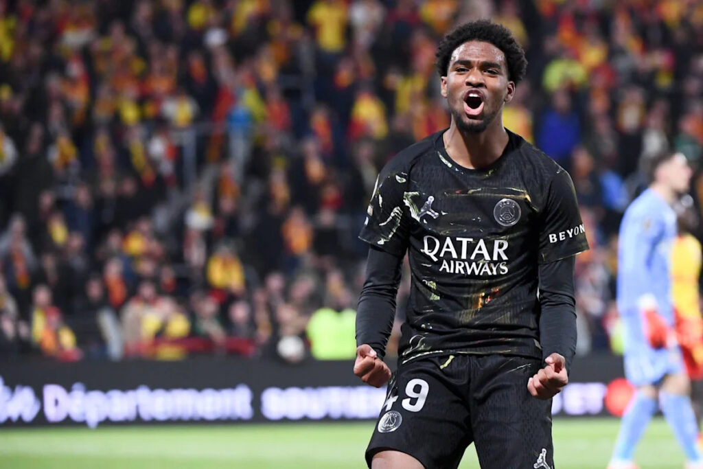 Report: Ligue 1 star wants Liverpool move Report: Ligue 1 star wants Liverpool move
