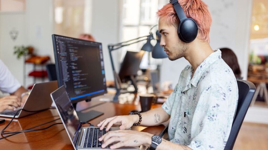 Tech leaders say AI means less work – their staff say they work up to 90 hours a week Tech leaders say AI means less work - their staff say they work up to 90 hours a week