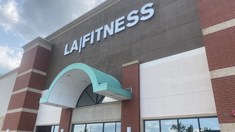 One Naperville fitness center closing while another plans to open