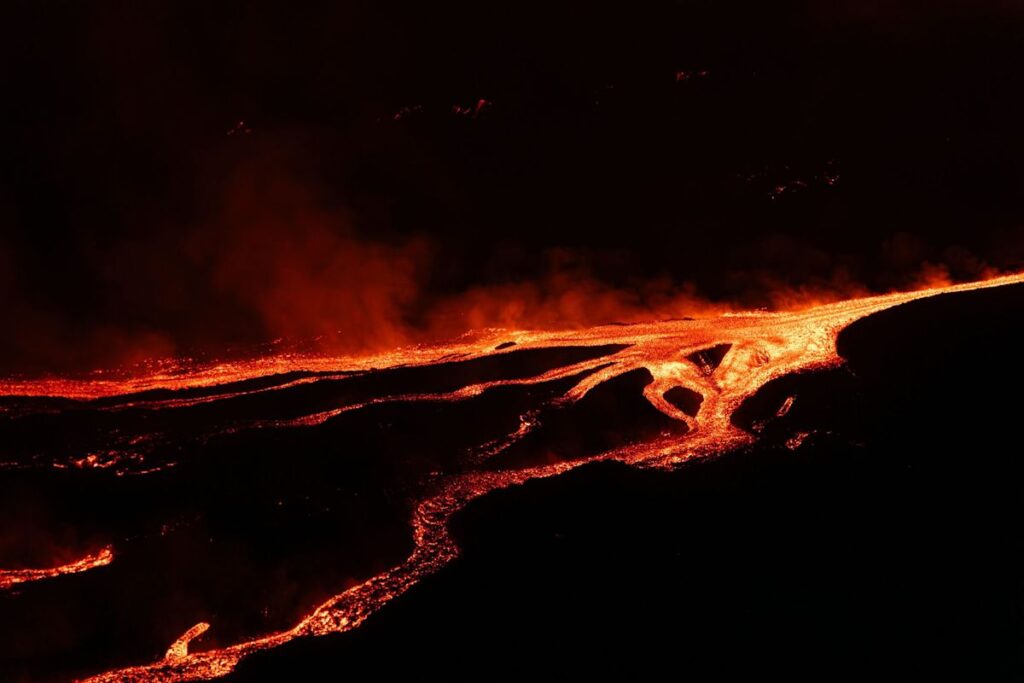 Catania airport stays shut as Etna eruption mars peak summer travel Catania airport stays shut as Etna eruption mars peak summer travel