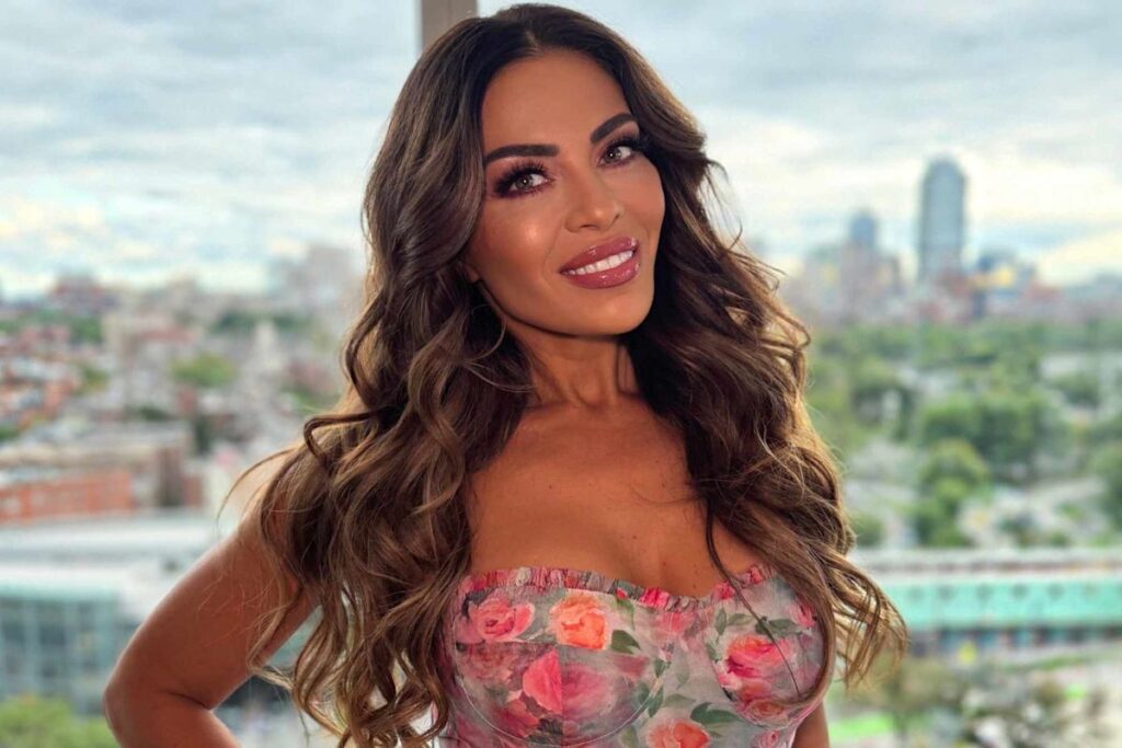 Dolores Catania Joins the 2026 World’s Cutest Rescue Dog Contest as a Celebrity Judge