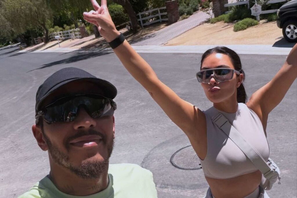 Lewis Hamilton Shares Intimate Photos with Kim Kardashian: ‘Resting, Restoring, Recharging’ Lewis Hamilton Shares Intimate Photos with Kim Kardashian: ‘Resting, Restoring, Recharging’