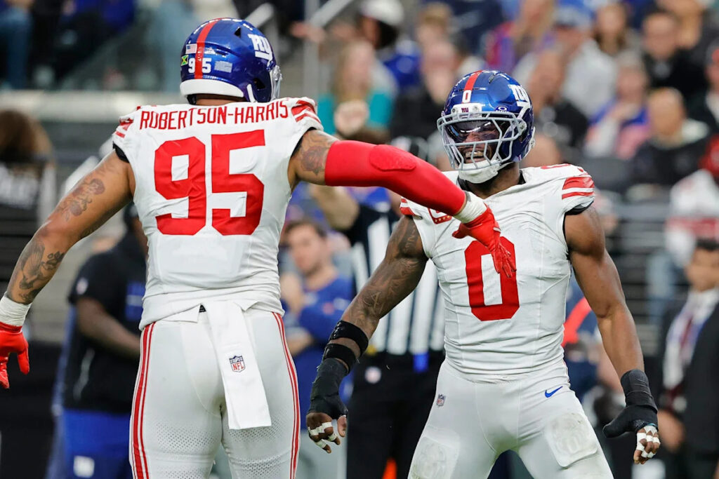 Roster news: NY Giants place DT Roy Robertson Roster news: NY Giants place DT Roy Robertson
