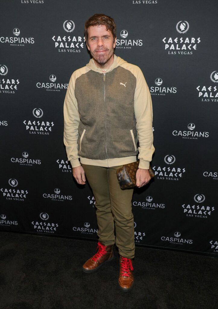 Perez Hilton’s family gives update on his condition after alarming livestream Perez Hilton's family gives update on his condition after alarming livestream