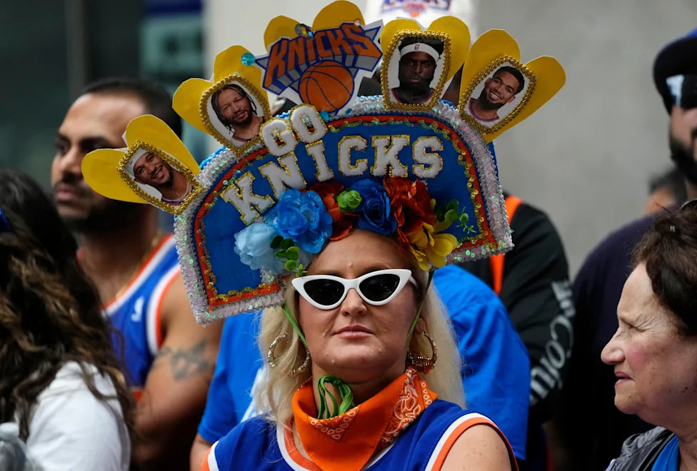 Knicks parade celebrates first NBA title since 1973. See the moment