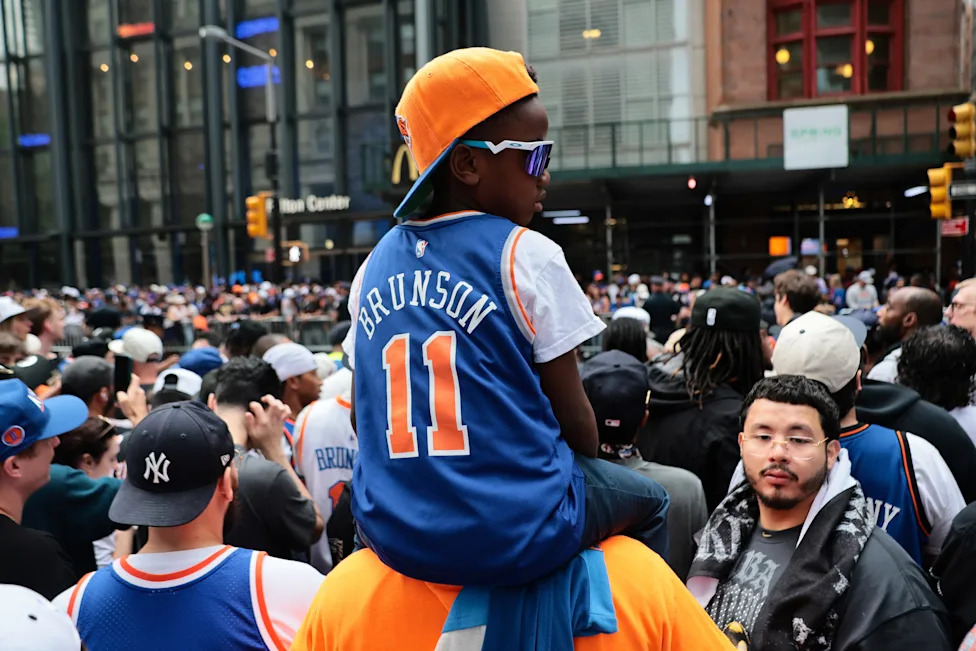 Knicks parade celebrates first NBA title since 1973. See the moment