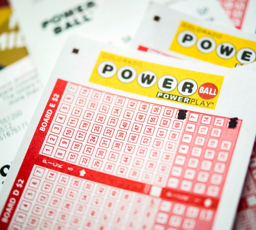 Single Powerball ticket sold in Illinois wins $1.04 billion jackpot, eighth Single Powerball ticket sold in Illinois wins $1.04 billion jackpot, eighth