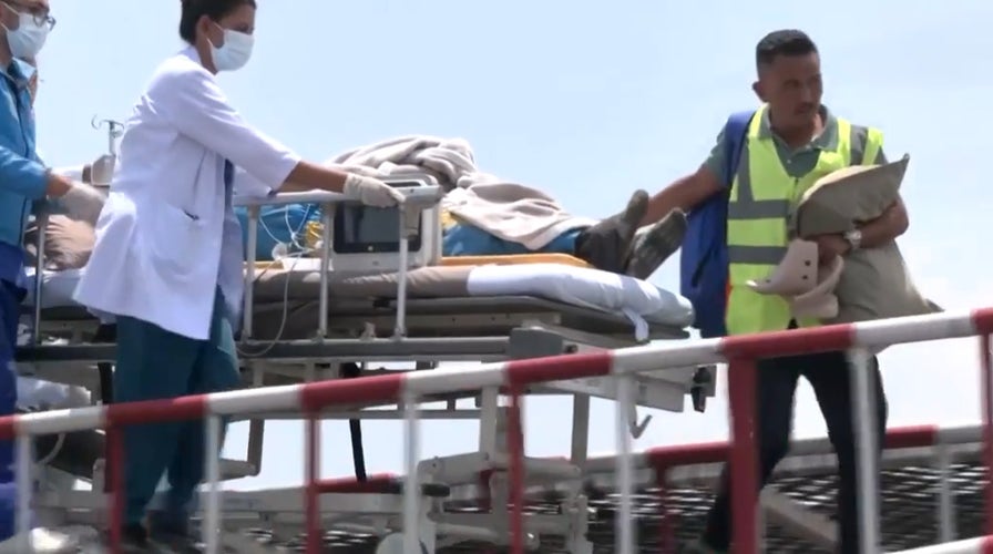 Sherpa rescued after going missing for a week on Mount Everest