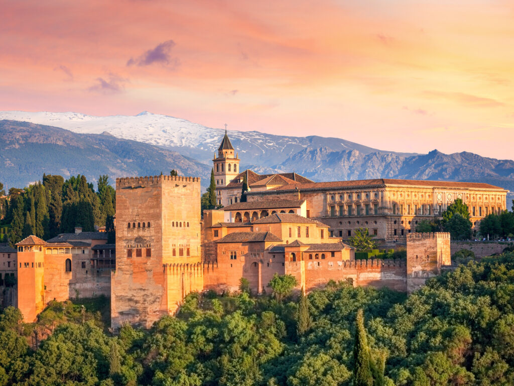 Granada earthquakes: Here’s the latest advice for travelling to Spain Granada earthquakes: Here’s the latest advice for travelling to Spain