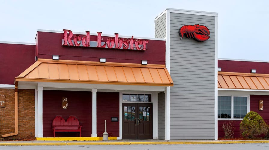 Red Lobster bets on shrimp deals, lobster rolls and AI-driven growth