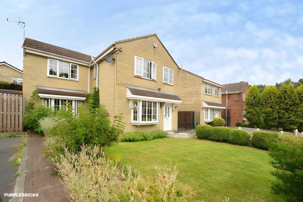 Inside the Leeds home hiding a garden room and stunning private garden