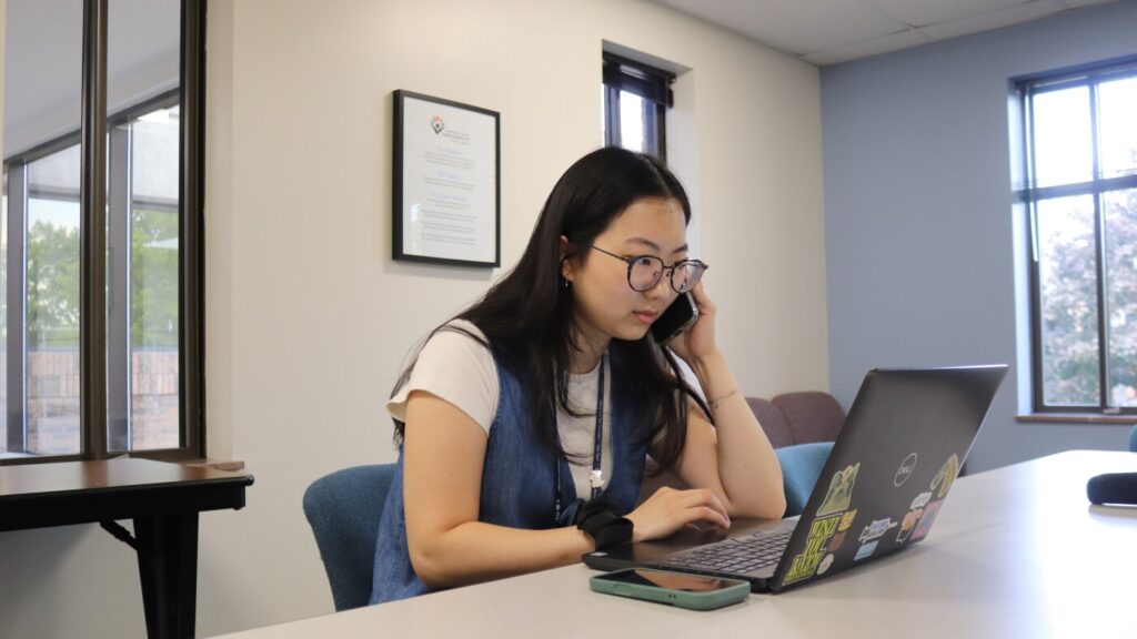 Nurses chase Cyclospora using grocery receipts, food apps and detailed interviews Nurses chase Cyclospora using grocery receipts, food apps and detailed interviews