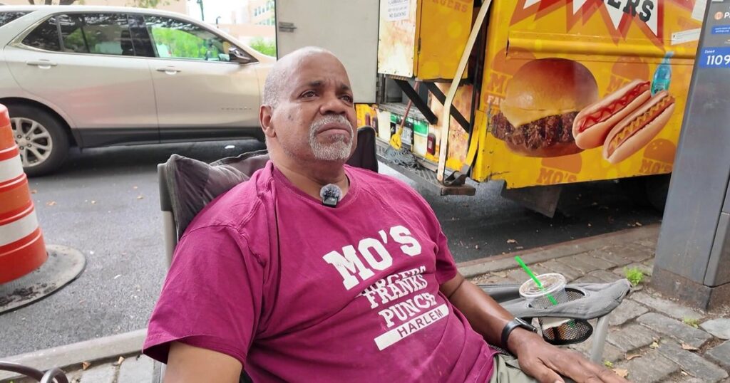 Owner of Harlem food truck staple Mo’s Famous Burgers to retire Owner of Harlem food truck staple Mo's Famous Burgers to retire