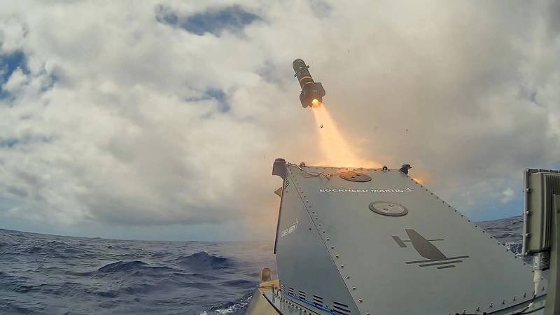 VIDEO: Saildrone USV Fires JAGM Missiles VIDEO: Saildrone USV Fires JAGM Missiles