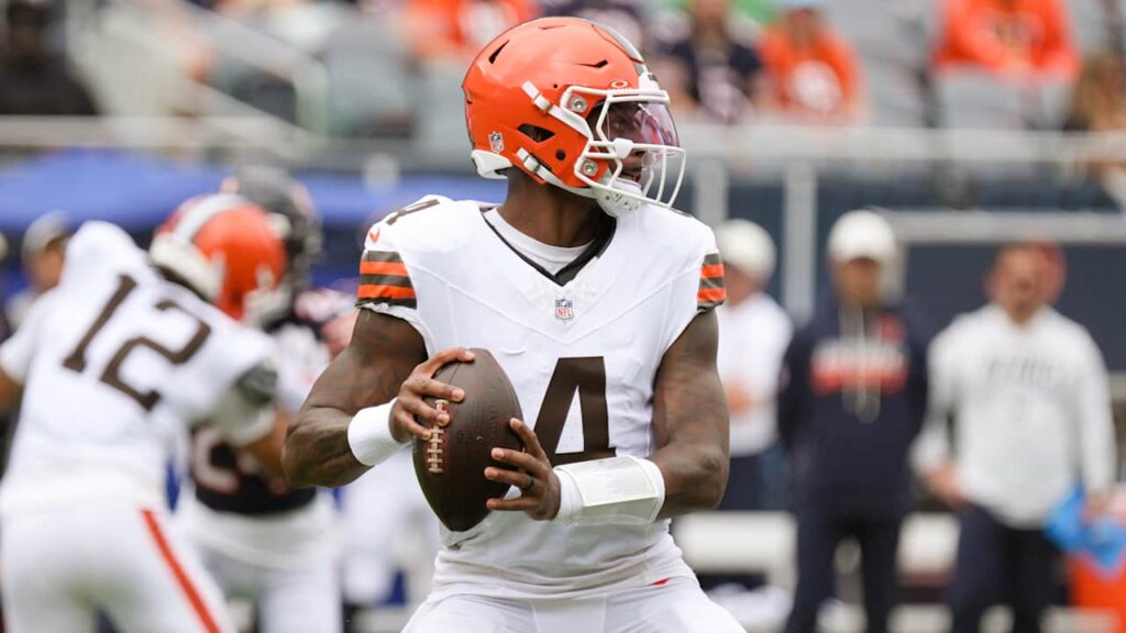 Mixed results for Deshaun Watson, Shedeur Sanders in Browns' preseason loss to Bears