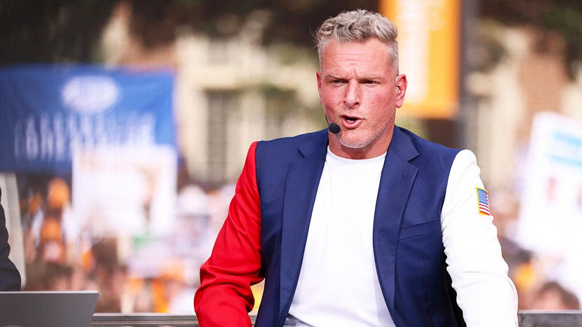 Pat McAfee stands on College GameDay set before Tennessee-Georgia game.