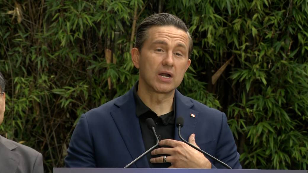 Click to play video: 'Pierre Poilievre says Carney’s approach to U.S. trade negotiations has ‘failed demonstrably’'