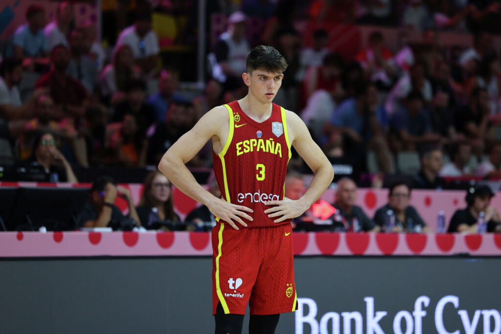 Promising Mavs guard Sergio De Larrea preparing for transition to NBA’s more physical game Promising Mavs guard Sergio De Larrea preparing for transition to NBA's more physical game