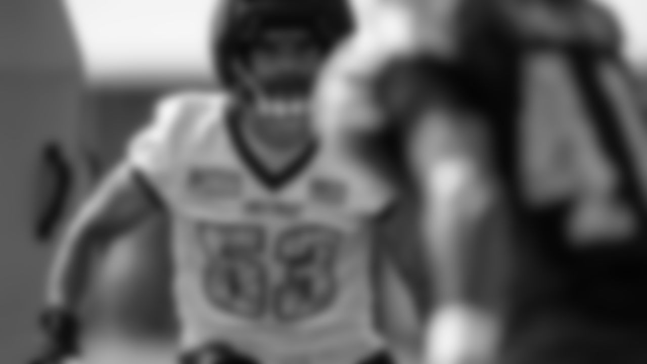 LB Zack Baun