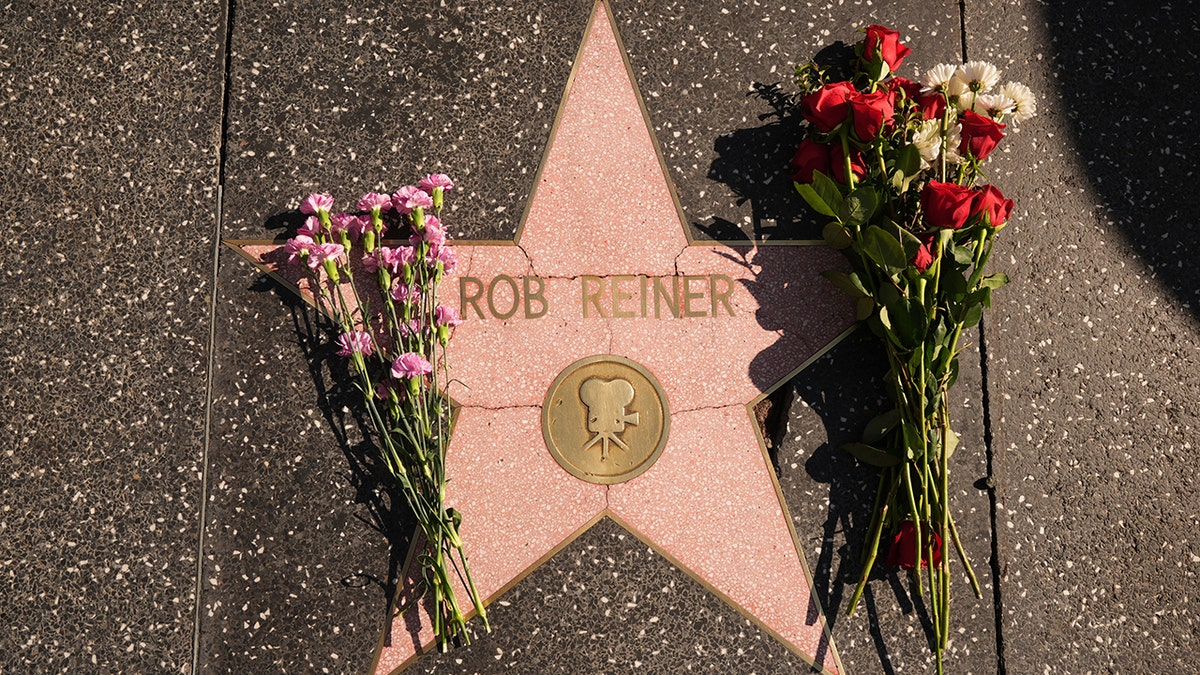 Memorial for murdered Rob Reiner in Los Angeles