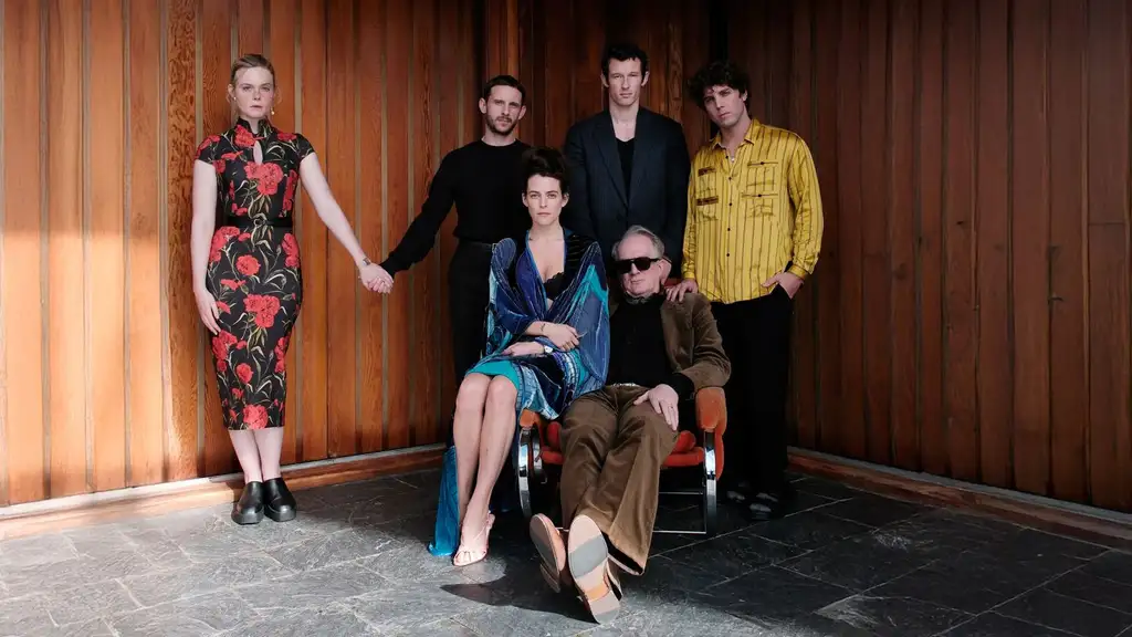 Rosebush Pruning Uses Fashion to Expose a Dysfunctional Family’s Privilege