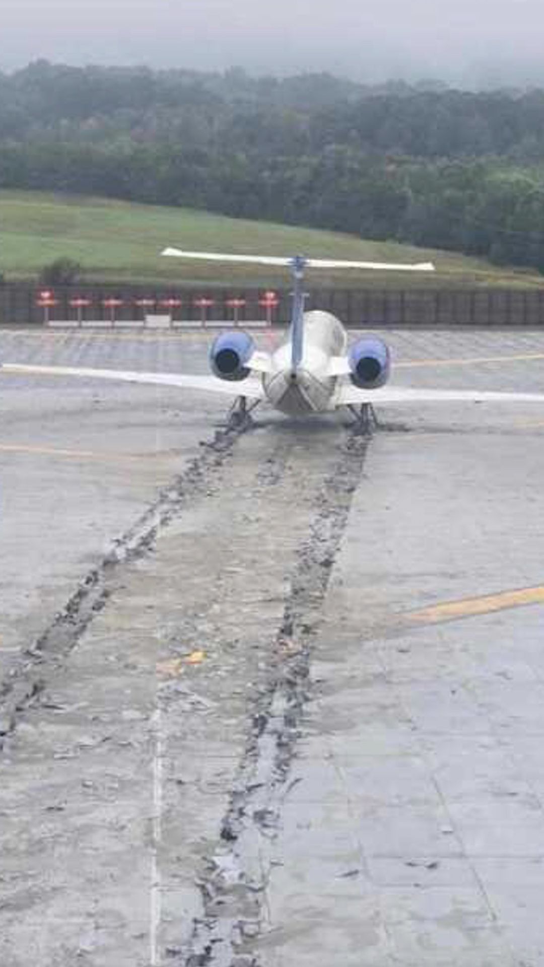 Runaway Plane Clean VRTC.jpg