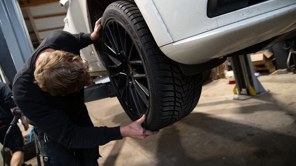 California regulators pass rules limiting what replacement tires drivers can purchase