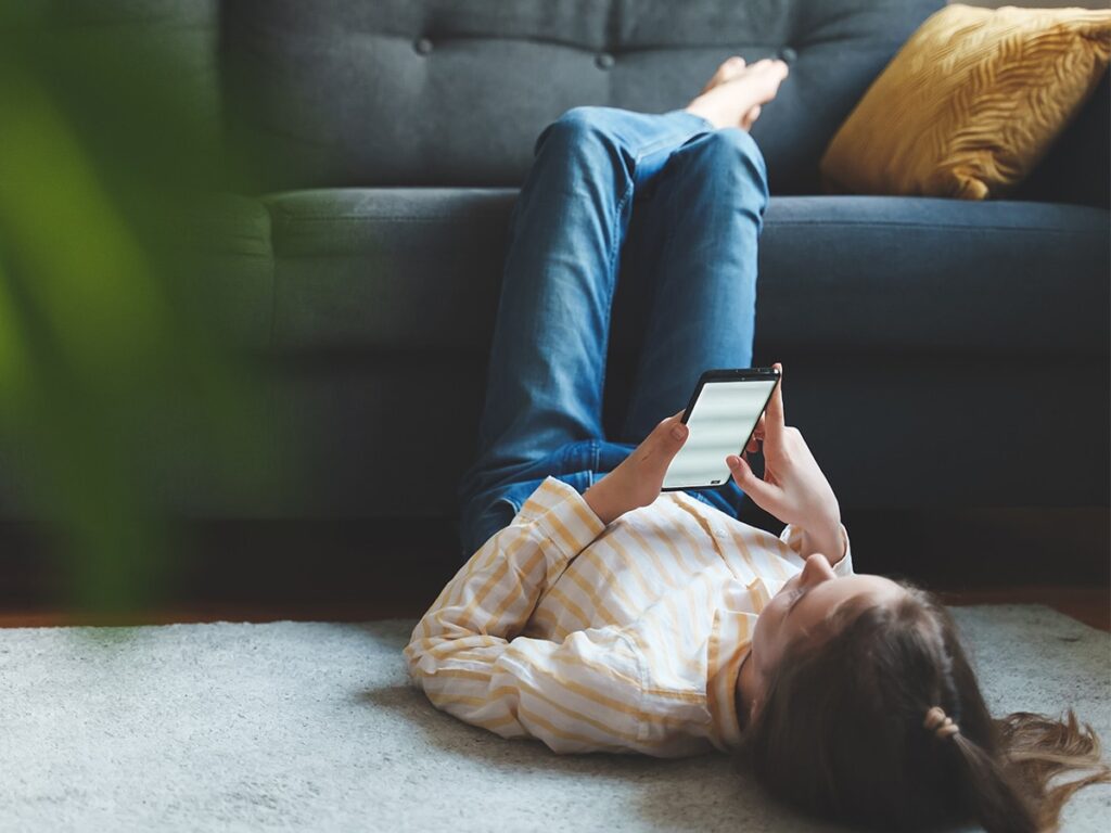 How to safely introduce technology to a tween How to safely introduce technology to a tween