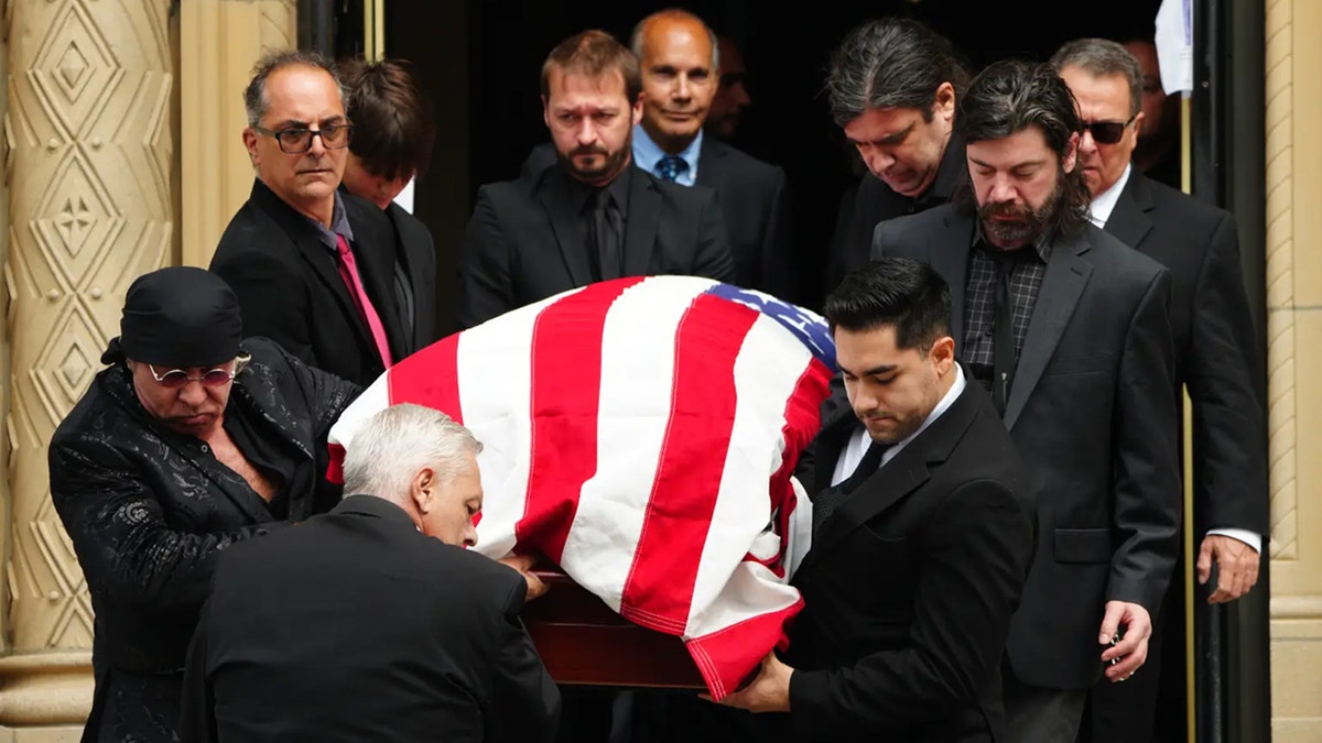 Sopranos actor funeral