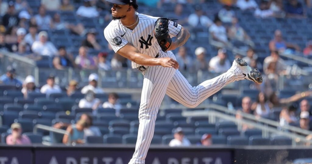 MLB trade deadline live updates and rumors: Yankees send Camilo Doval to Pirates; latest transactions and analysis