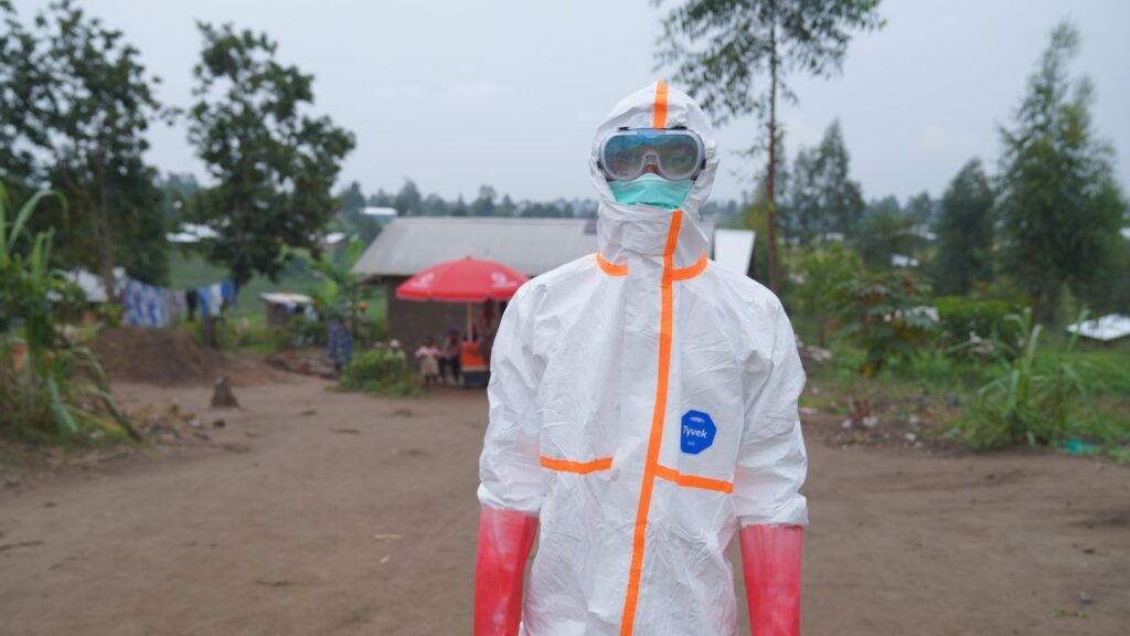One man works to slow fast-growing Ebola outbreak, and he's doing it unpaid