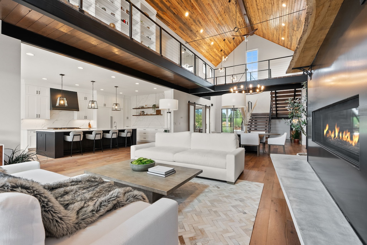 Wellness modern farmhouse
A modern farmhouse and a separate guest house at 22280 S.W. Stafford Road in Tualatin is for sale by Kevin Hall and Kathy Hall of Cascade Hasson Sotheby’s International Realty. Hall Group Properties