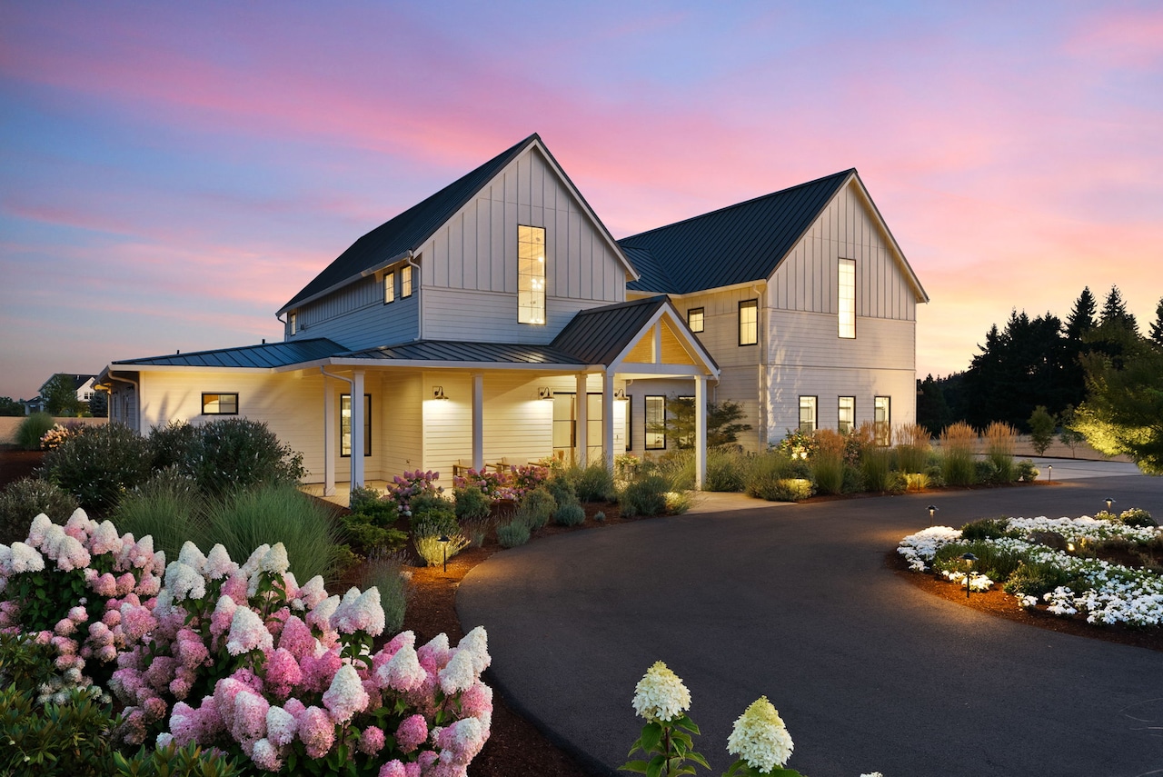 Wellness modern farmhouse
A modern farmhouse and a separate guest house at 22280 S.W. Stafford Road in Tualatin is for sale by Kevin Hall and Kathy Hall of Cascade Hasson Sotheby’s International Realty. Hall Group Properties